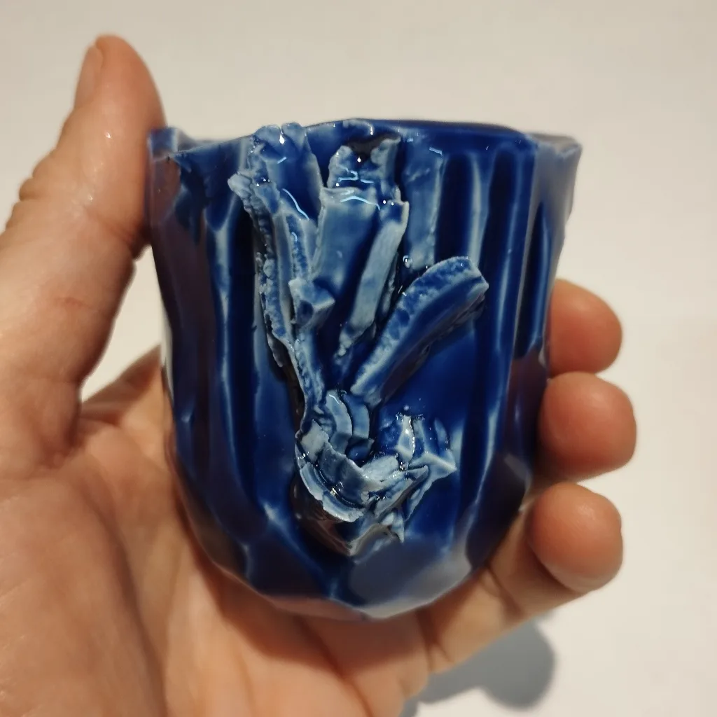 Tasse sculpture